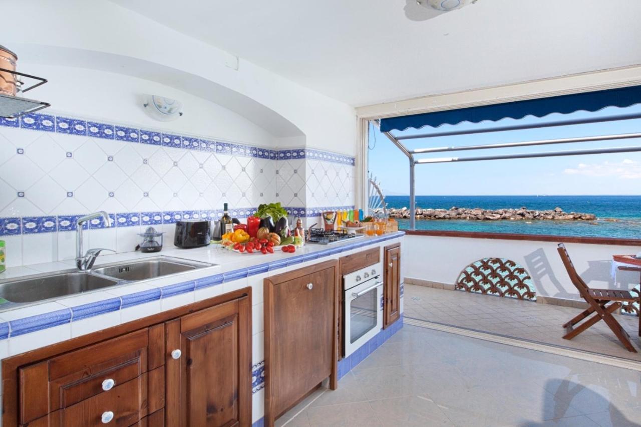 Casa Vacanza Verde Smeraldo- Massa Lubrense Exteriör bild