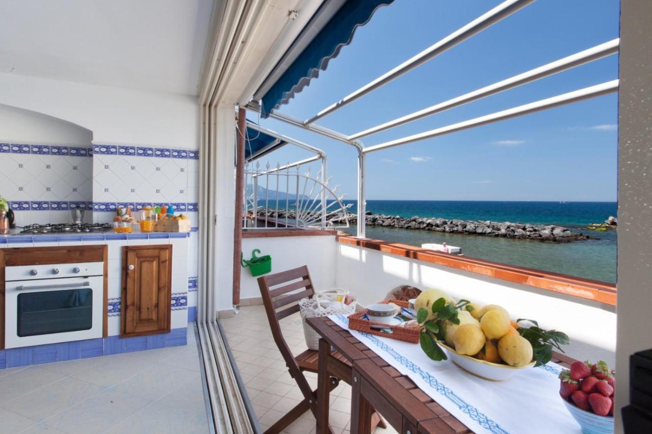 Casa Vacanza Verde Smeraldo- Massa Lubrense Exteriör bild